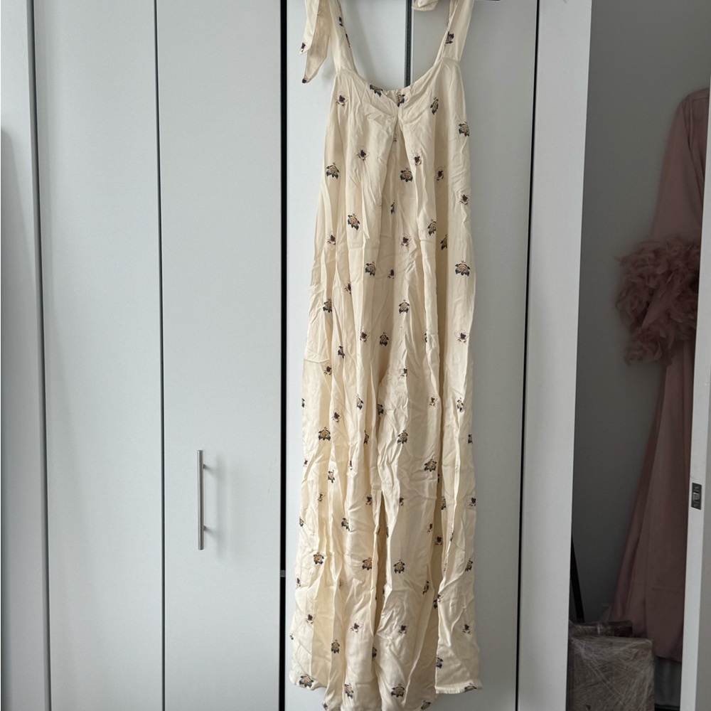 Agua Bendita Cream Floral Dress